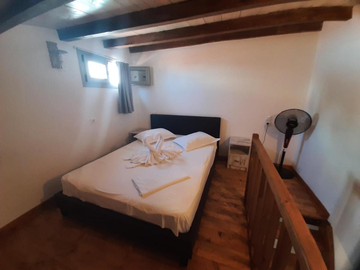 Κυθνοσ Larerooms Mérichas Eksteriør bilde